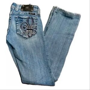 🌻MISS ME Fleur De Lis boot cut jeans with embroidered back pockets